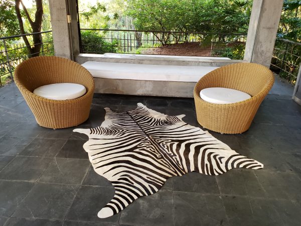 Peau-De-Zebre-sol-anthracite